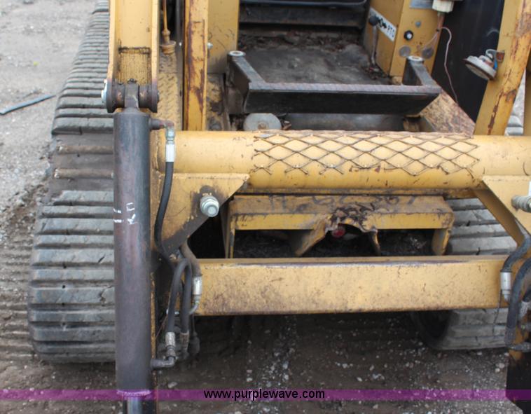 image for item H6527 ASV HD4500 track skid steer