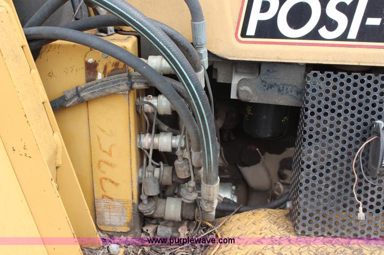 image for item H6527 ASV HD4500 track skid steer
