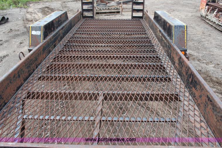 image for item H6528 1996 Felling double axle trailer