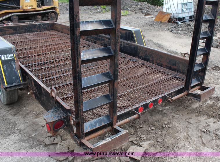 image for item H6528 1996 Felling double axle trailer