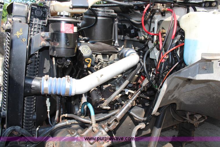 image for item H6545 1996 Ford F800 flatbed truck