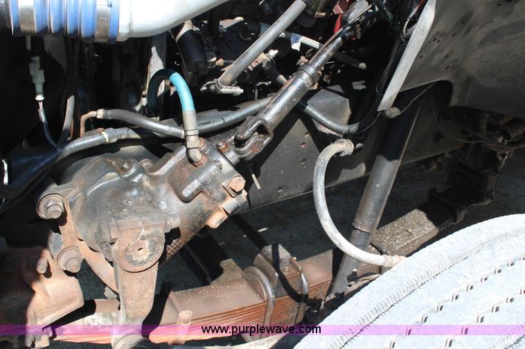 image for item H6545 1996 Ford F800 flatbed truck