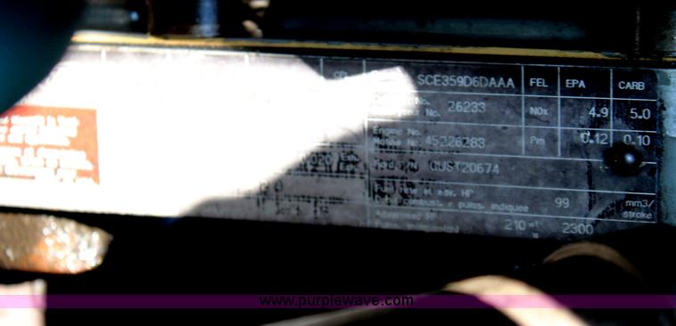 image for item H6545 1996 Ford F800 flatbed truck