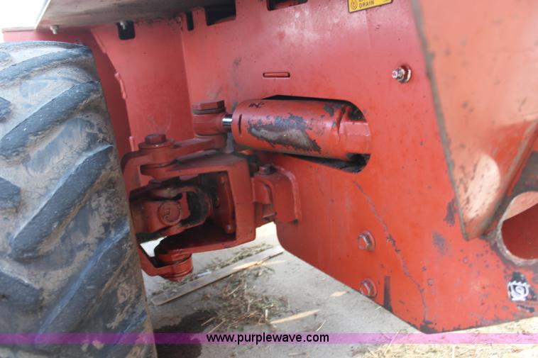 image for item H6641 2004 Ditch Witch 1820HE trencher