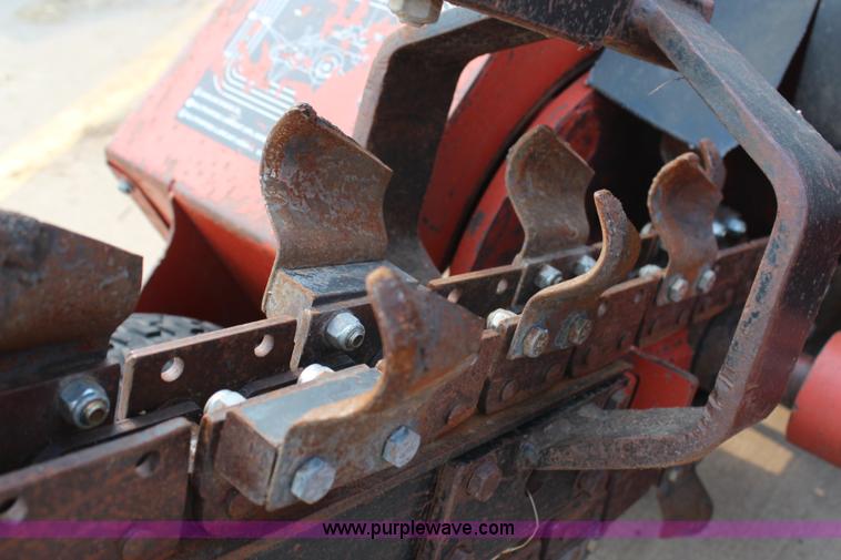 image for item H6641 2004 Ditch Witch 1820HE trencher