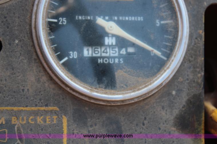 image for item H6665 International 3444 backhoe