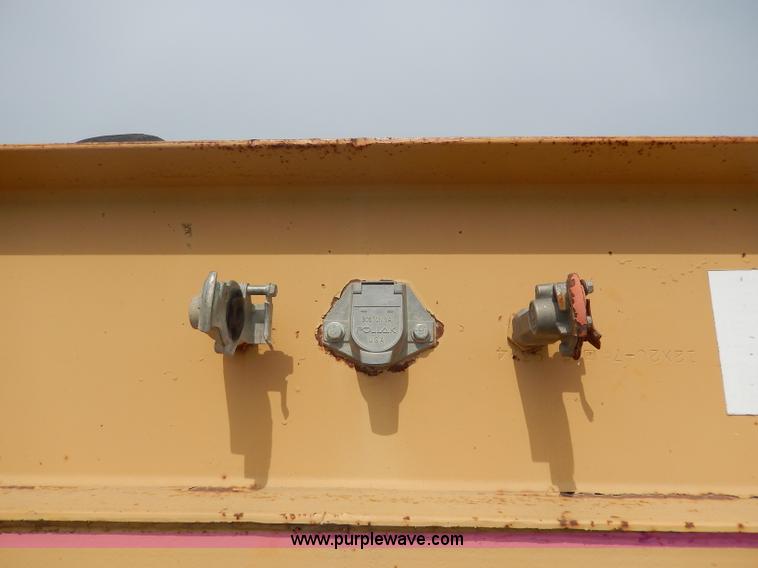 image for item I4340 1987 Belshe T10 lowboy trailer