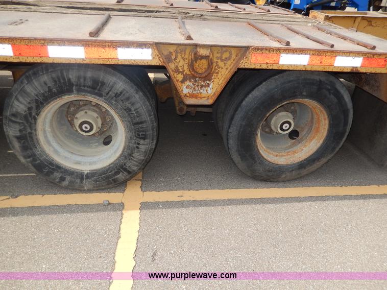 image for item I4340 1987 Belshe T10 lowboy trailer