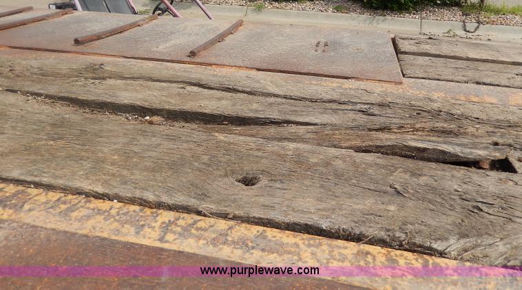 image for item I4340 1987 Belshe T10 lowboy trailer