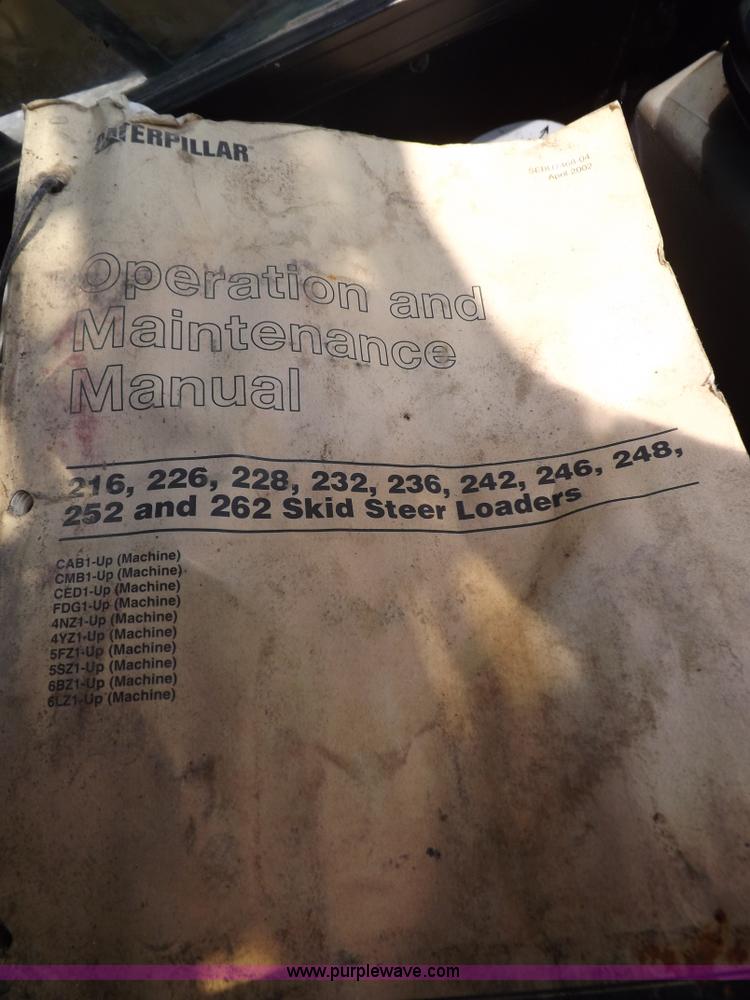 image for item I7649 2004 Caterpillar 226 skid steer