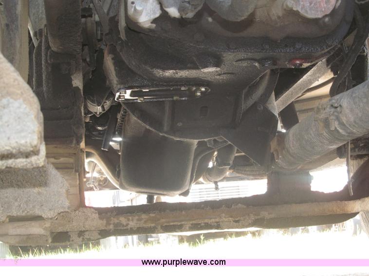 image for item F7086 1995 Ford Aeromax L9000 semi truck