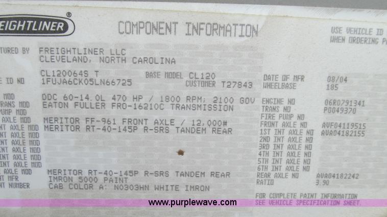 image for item G2062 2005 Freightliner Columbia C12064ST semi truck