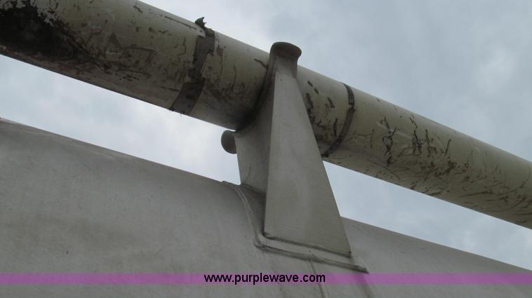 image for item G2075 2006 Warren bulk aluminum feed trailer