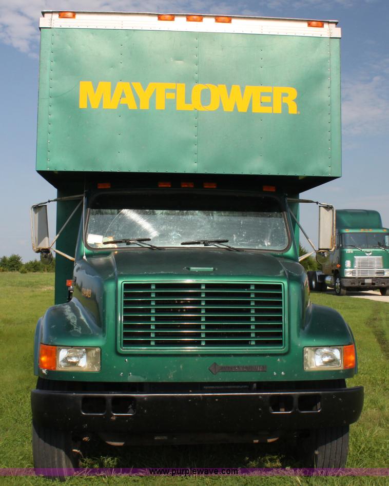 image for item G4040 1994 International 4700 box truck