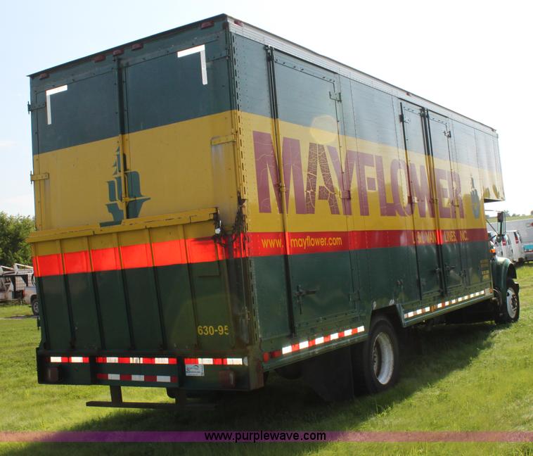 image for item G4040 1994 International 4700 box truck