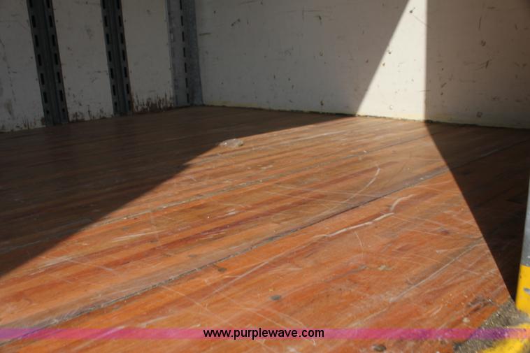 image for item G4044 1994 Kentucky 48' moving van trailer