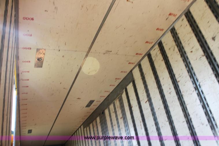 image for item G4044 1994 Kentucky 48' moving van trailer