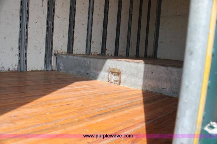 image for item G4044 1994 Kentucky 48' moving van trailer