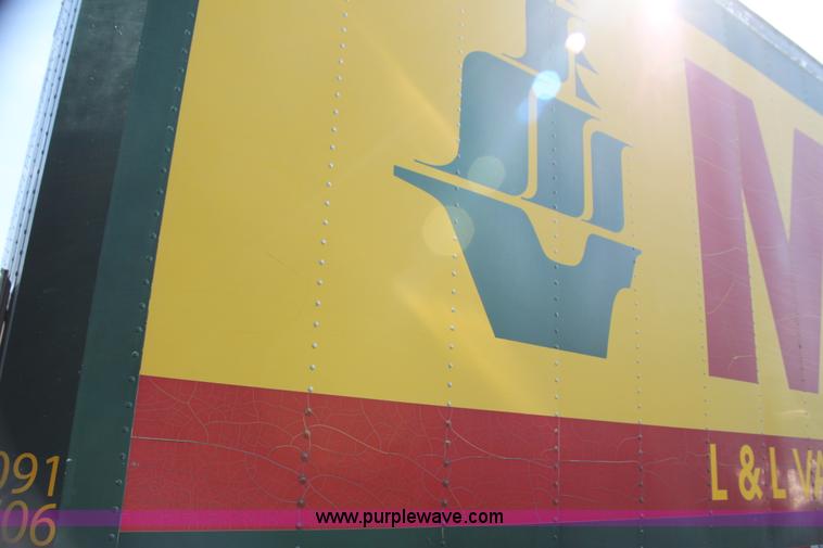 image for item G4044 1994 Kentucky 48' moving van trailer