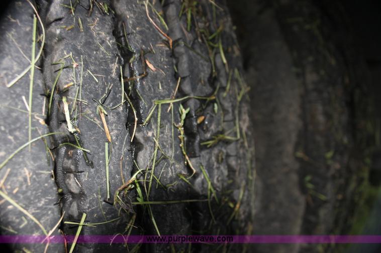 image for item G4044 1994 Kentucky 48' moving van trailer