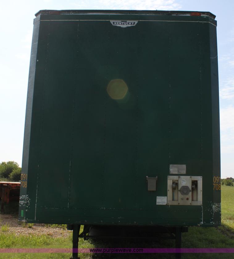 image for item G4045 1999 Kentucky 53' moving van trailer