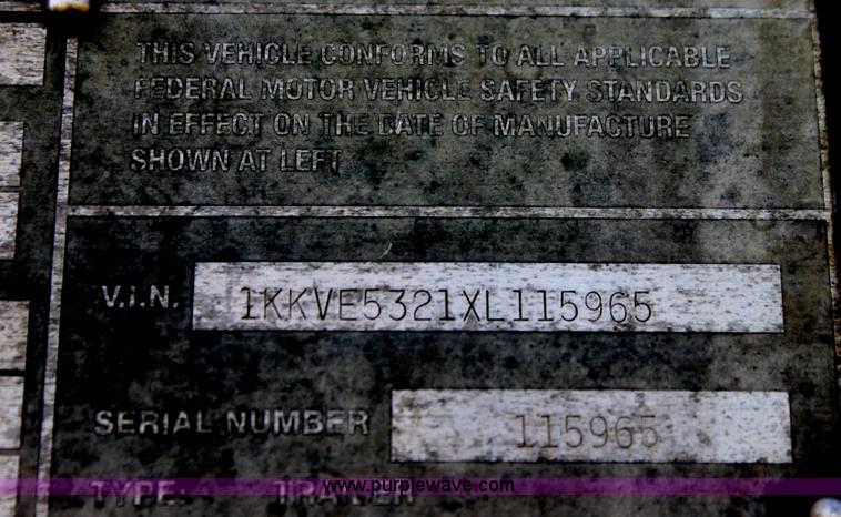 image for item G4045 1999 Kentucky 53' moving van trailer