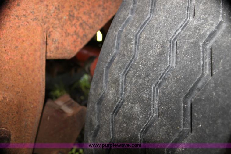 image for item G4046 1988 Trailmobile 48' step deck trailer