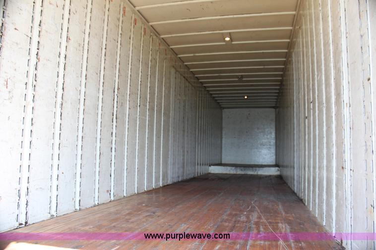 image for item G4048 1984 Kentucky 48' moving van trailer