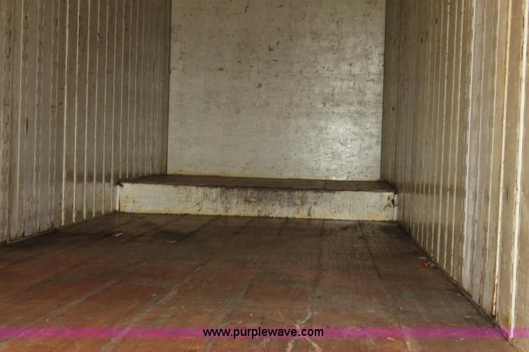 image for item G4048 1984 Kentucky 48' moving van trailer