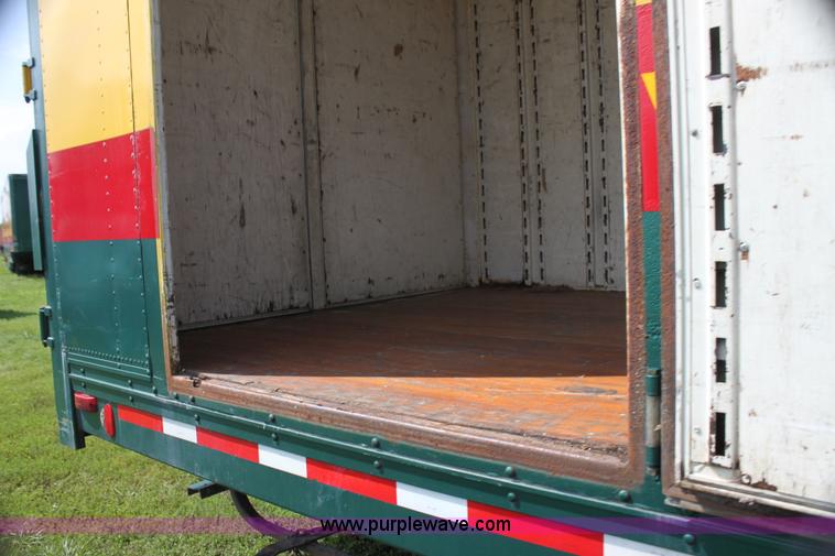 image for item G4048 1984 Kentucky 48' moving van trailer