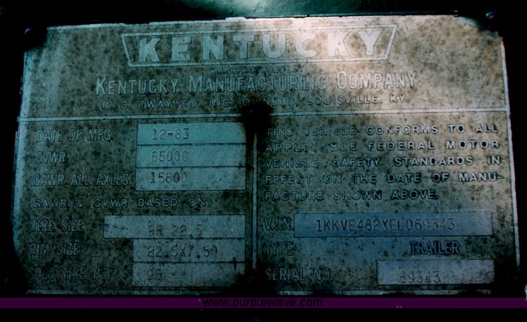 image for item G4048 1984 Kentucky 48' moving van trailer