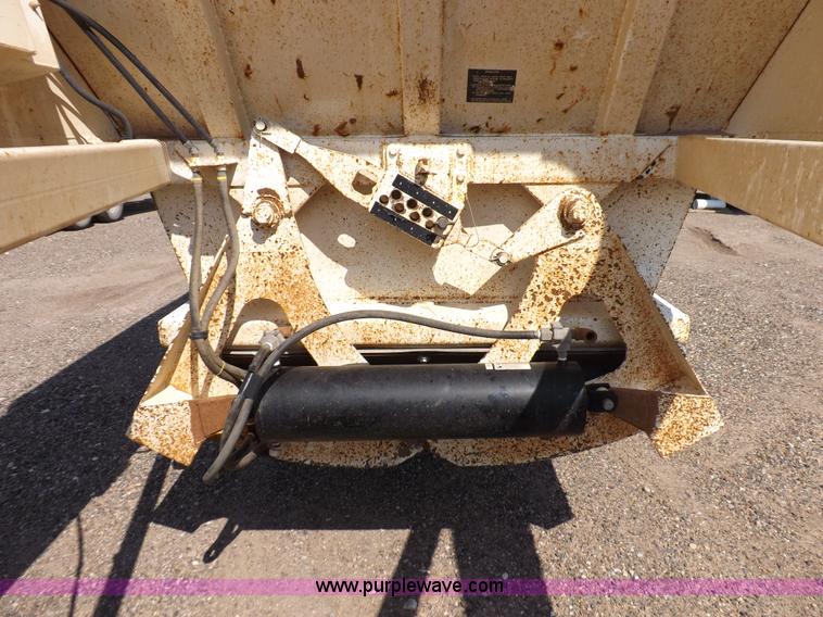 image for item I7626 2000 Ranco belly dump trailer