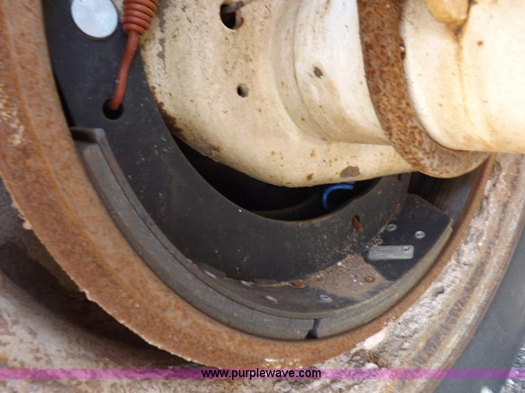 image for item I7626 2000 Ranco belly dump trailer