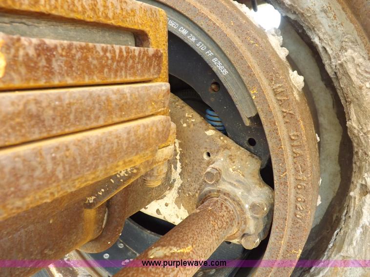 image for item I7626 2000 Ranco belly dump trailer