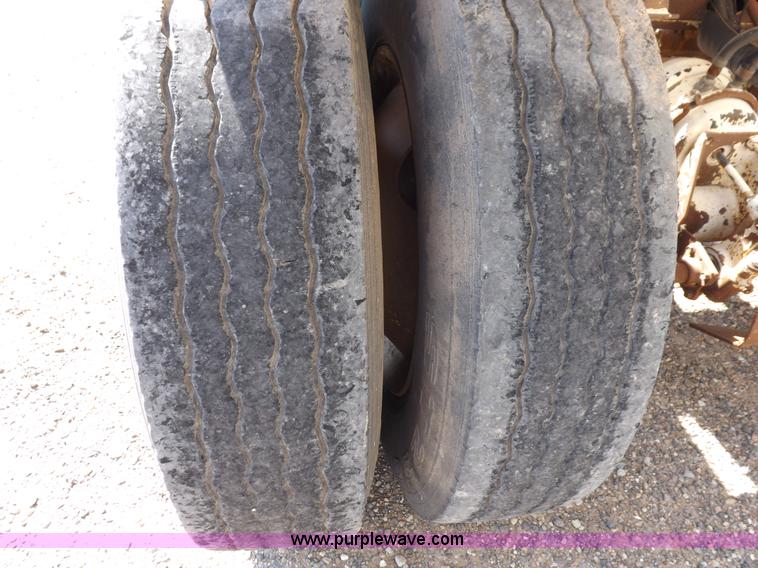 image for item I7626 2000 Ranco belly dump trailer