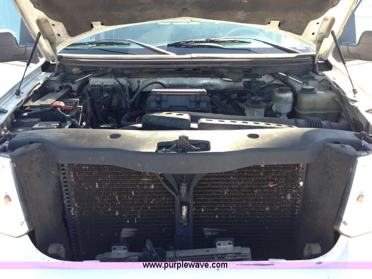 image for item A4948 2006 Ford F150 XLT SuperCrew pickup truck