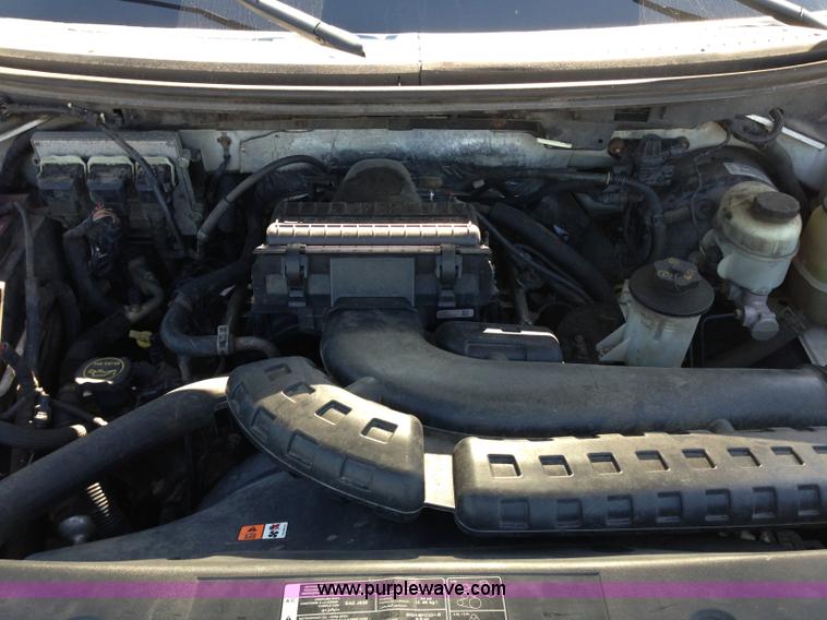 image for item A4948 2006 Ford F150 XLT SuperCrew pickup truck