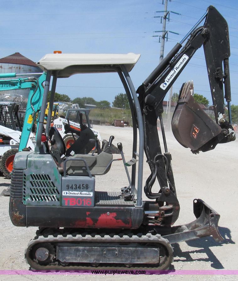 image for item G2097 2007 Takeuchi TB016 compact excavator