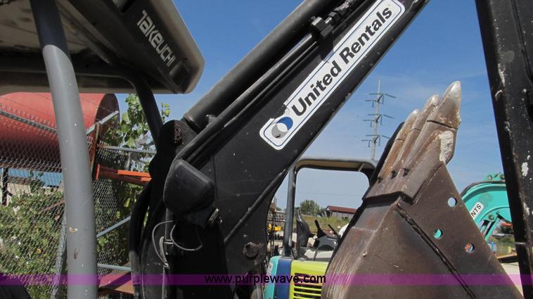 image for item G2097 2007 Takeuchi TB016 compact excavator