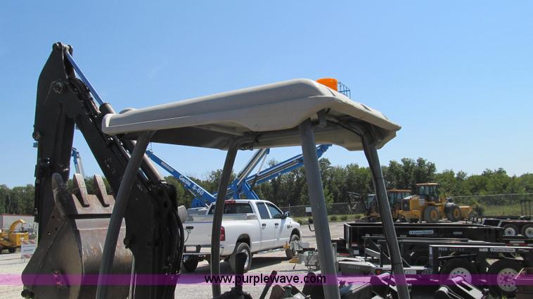 image for item G2097 2007 Takeuchi TB016 compact excavator