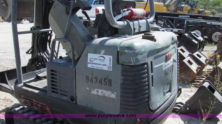 image for item G2097 2007 Takeuchi TB016 compact excavator