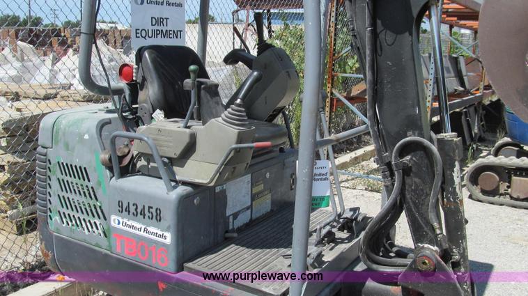 image for item G2097 2007 Takeuchi TB016 compact excavator