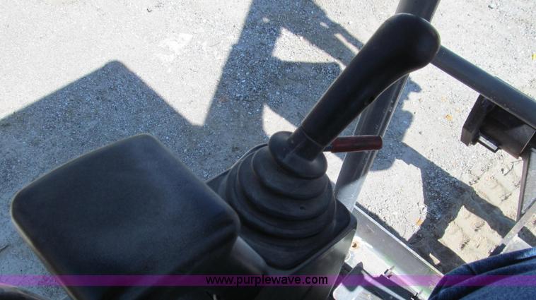 image for item G2097 2007 Takeuchi TB016 compact excavator