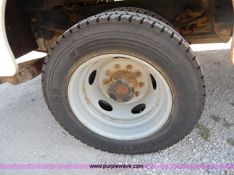 image for item G3417 2008 Ford F550 service truck