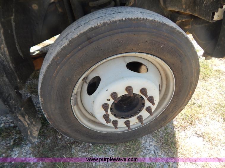 image for item G3417 2008 Ford F550 service truck