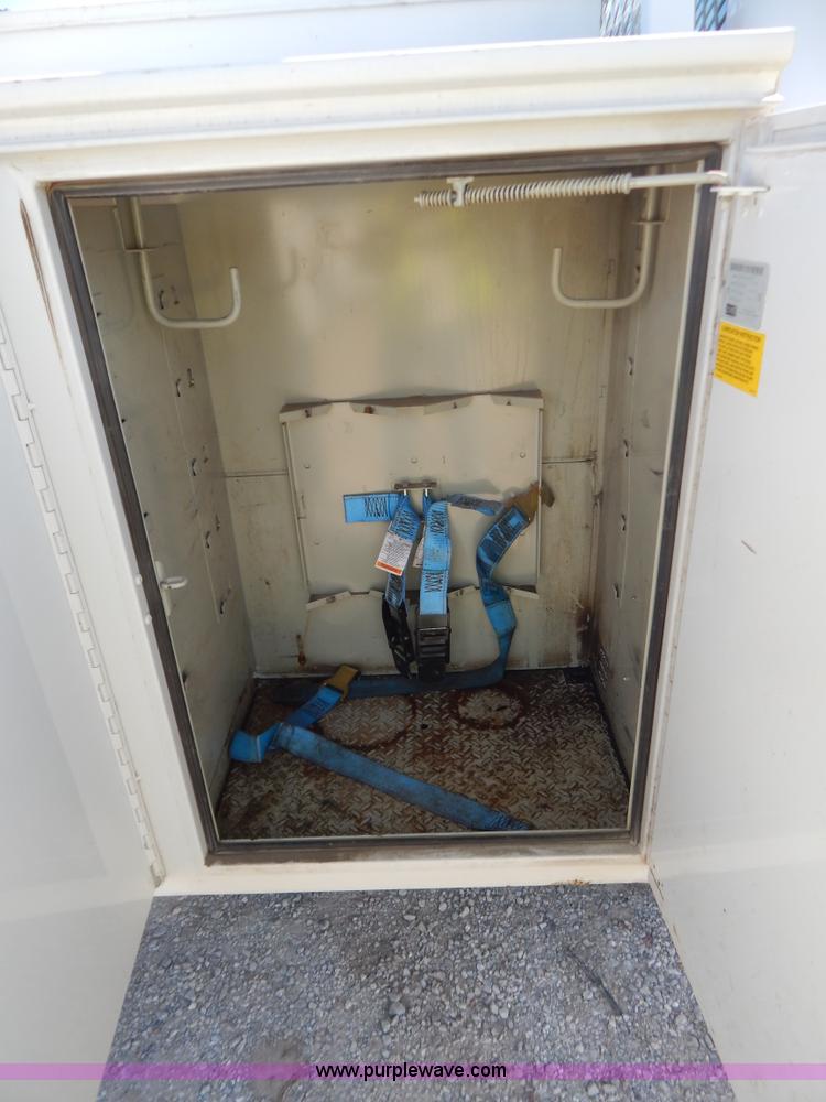 image for item G3417 2008 Ford F550 service truck