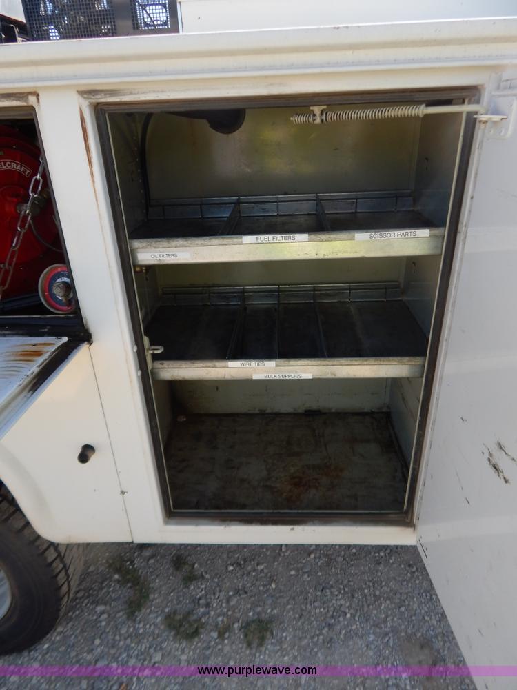 image for item G3417 2008 Ford F550 service truck