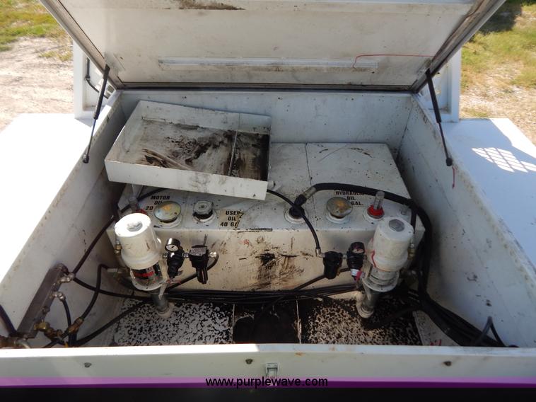 image for item G3417 2008 Ford F550 service truck