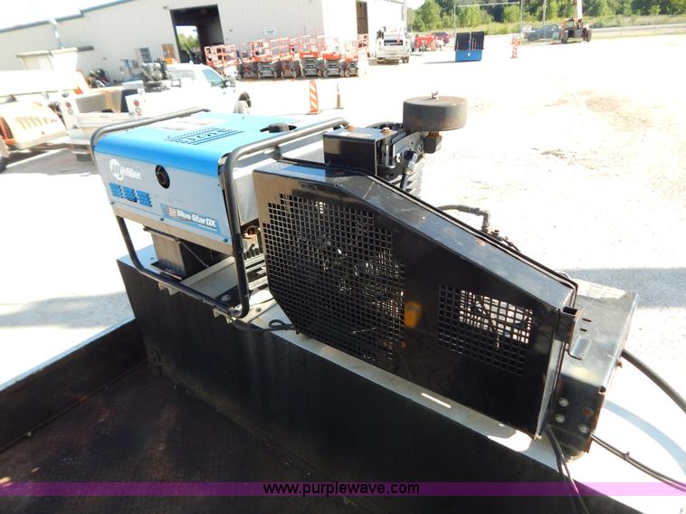 image for item G3417 2008 Ford F550 service truck