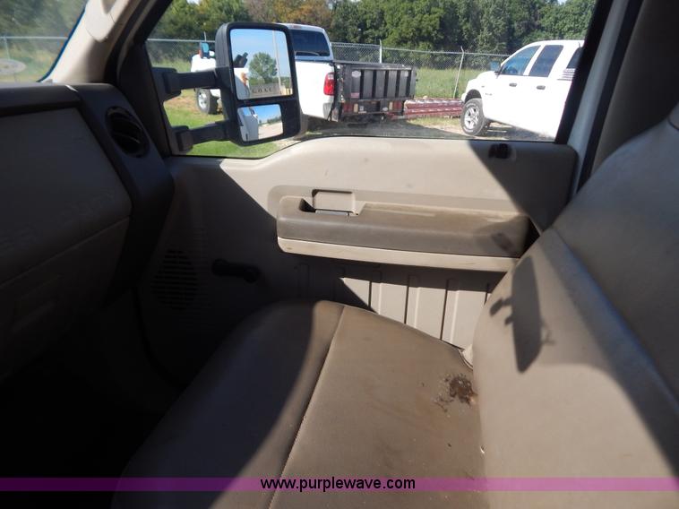 image for item G3417 2008 Ford F550 service truck